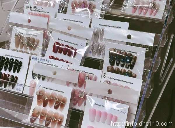 开家实体小店，还能撑起年轻人的“创业梦”吗？