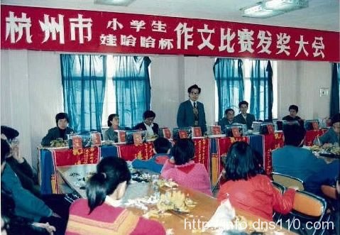 宗庆后42岁逆袭，靠这3招赚到第一桶金